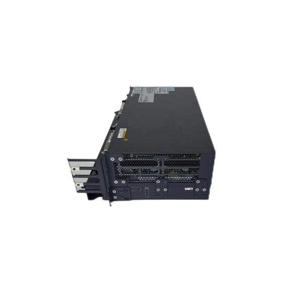 What is a fiber optic splitter with one input and three outputs 